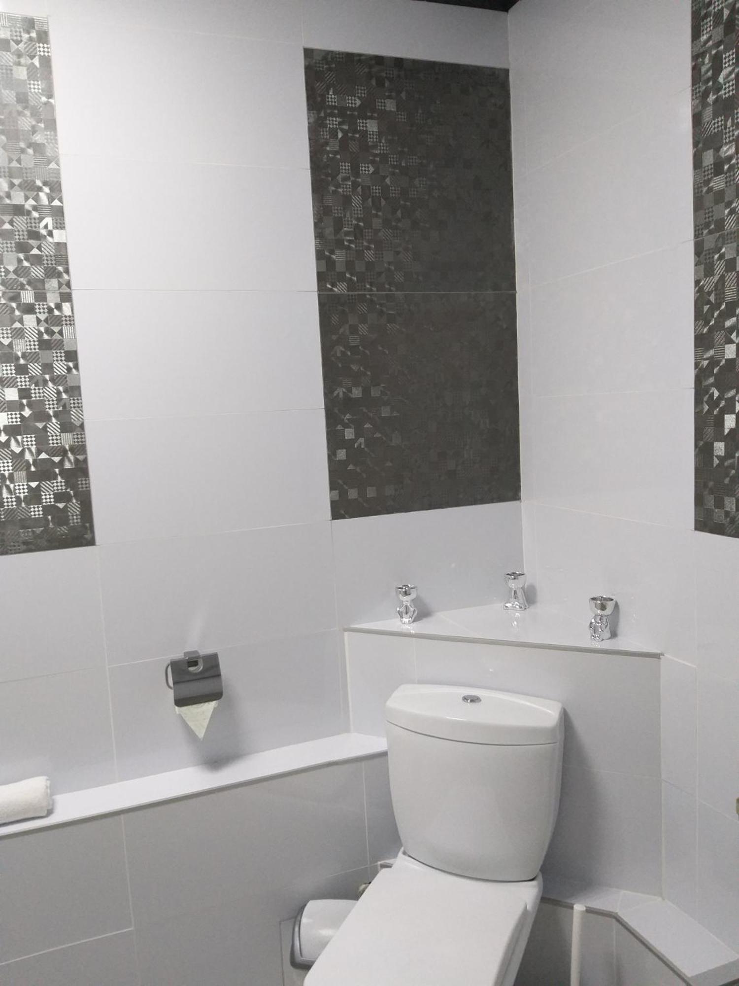 Sherlock Hotel Harkov Kültér fotó